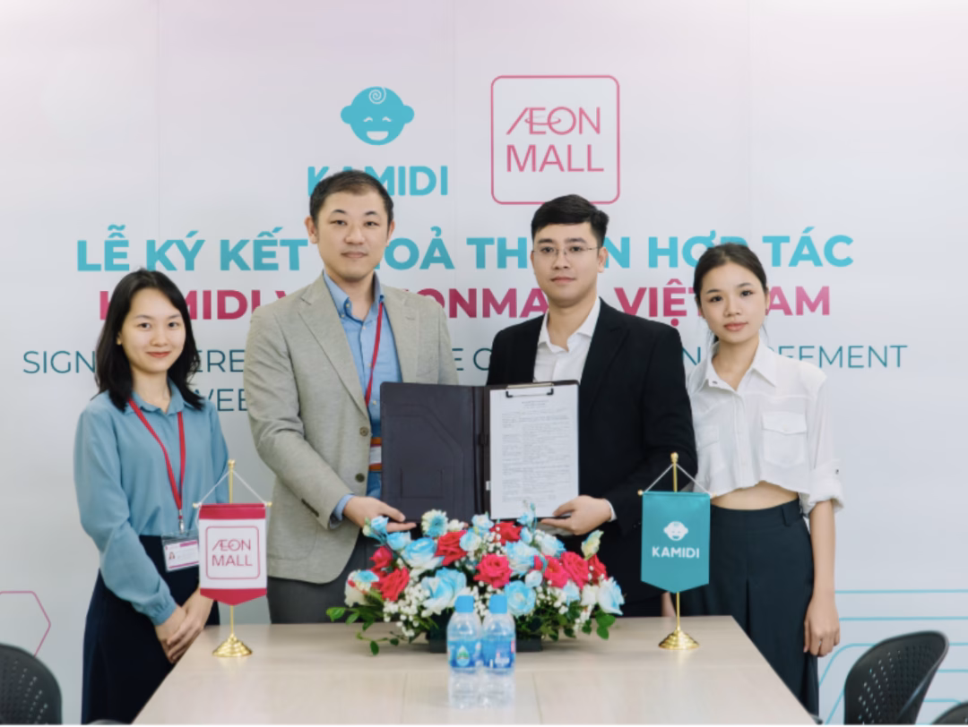 Buổi lễ k&yacute; kết hợp t&aacute;c giữa Kamidi v&agrave; Vạn Trương Group