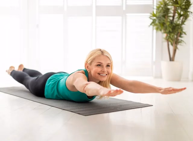 5 bài tập bodyweight giúp cánh tay săn chắc cho tuổi40- Ảnh5.