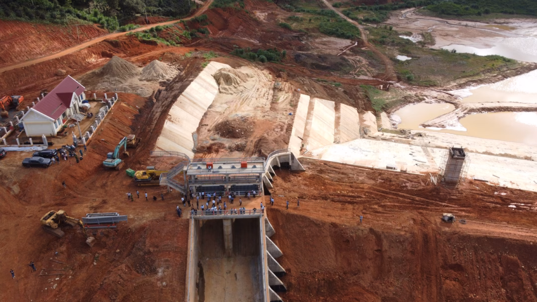 Đến tháng 6/2024, Thanh tra tỉnh Lâm Đồng có kết luận về việc thanh tra dự án này: Về mặt thời gian, việc triển khai dự án kéo dài nhưng vẫn chưa hoàn thành mục tiêu đề ra; tổng số tiền nghiệm thu, thanh toán không đúng quy định đối với một số gói thầu của dự án trên 663 triệu đồng; công tác nghiệm thu, thanh quyết toán một số hạng mục công trình của dự án chưa thực hiện đúng quy định; khối lượng đất đắp tại bãi vật liệu số IV có sự chênh lệch giữa thực tế so với thiết kế - dự toán khoảng 16.000m³,...