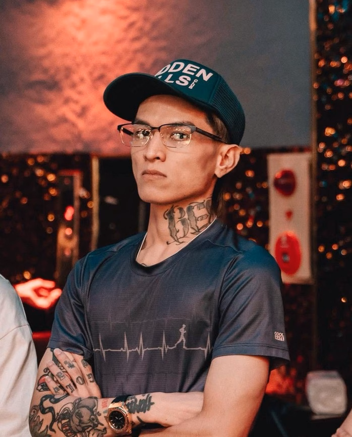 Bình Gold là thợ xăm trước khi trở thành rapper