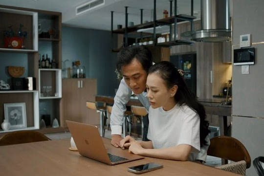 Diễn viên Phương Oanh nói Shark Bình hồi hộp khi vợ tái xuất màn ảnh nhỏ