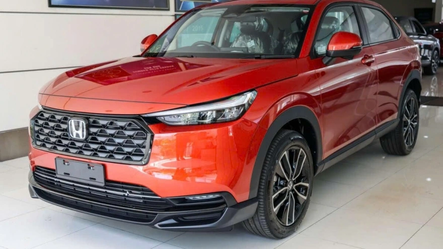Honda HR-V 2025 bản 1.5 Turbo V ra mắt với thiết kế thể thao, trang bị phong phú