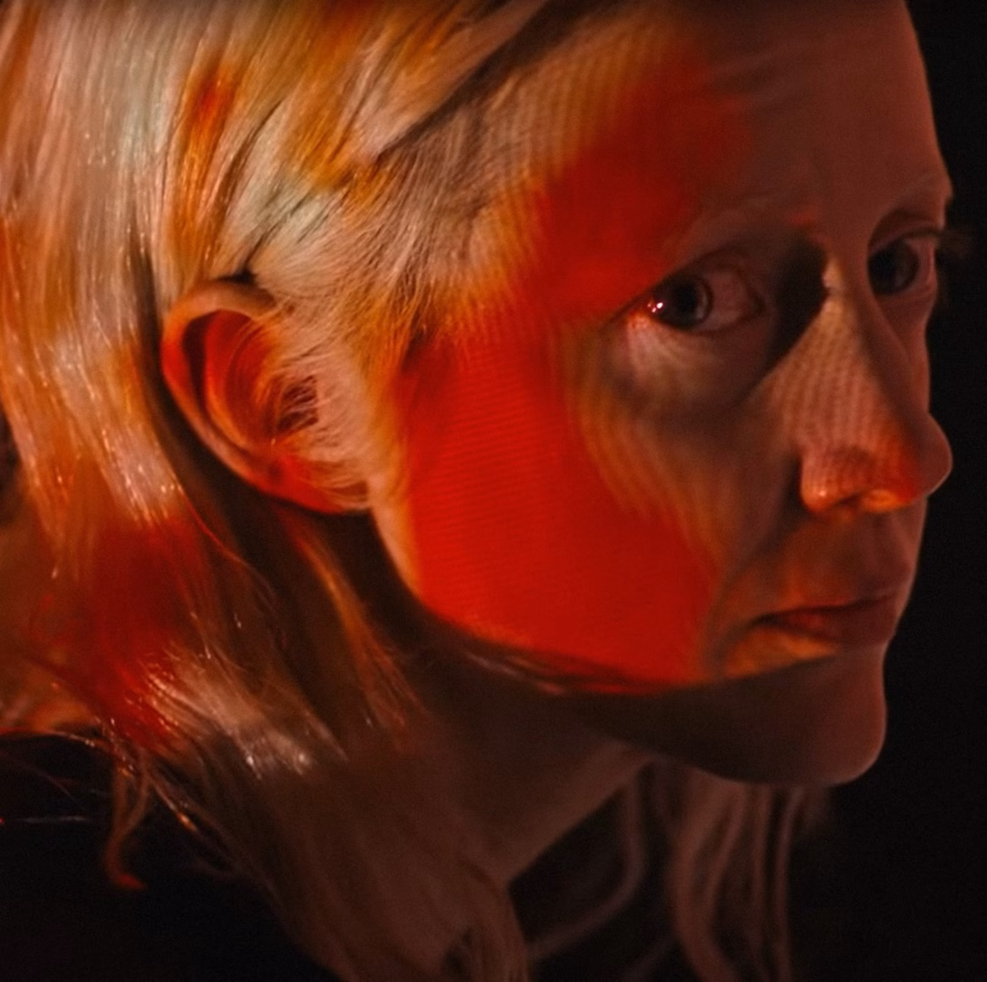 possessor uncut, andrea riseborough, 2020. © neon / courtesy everett collection