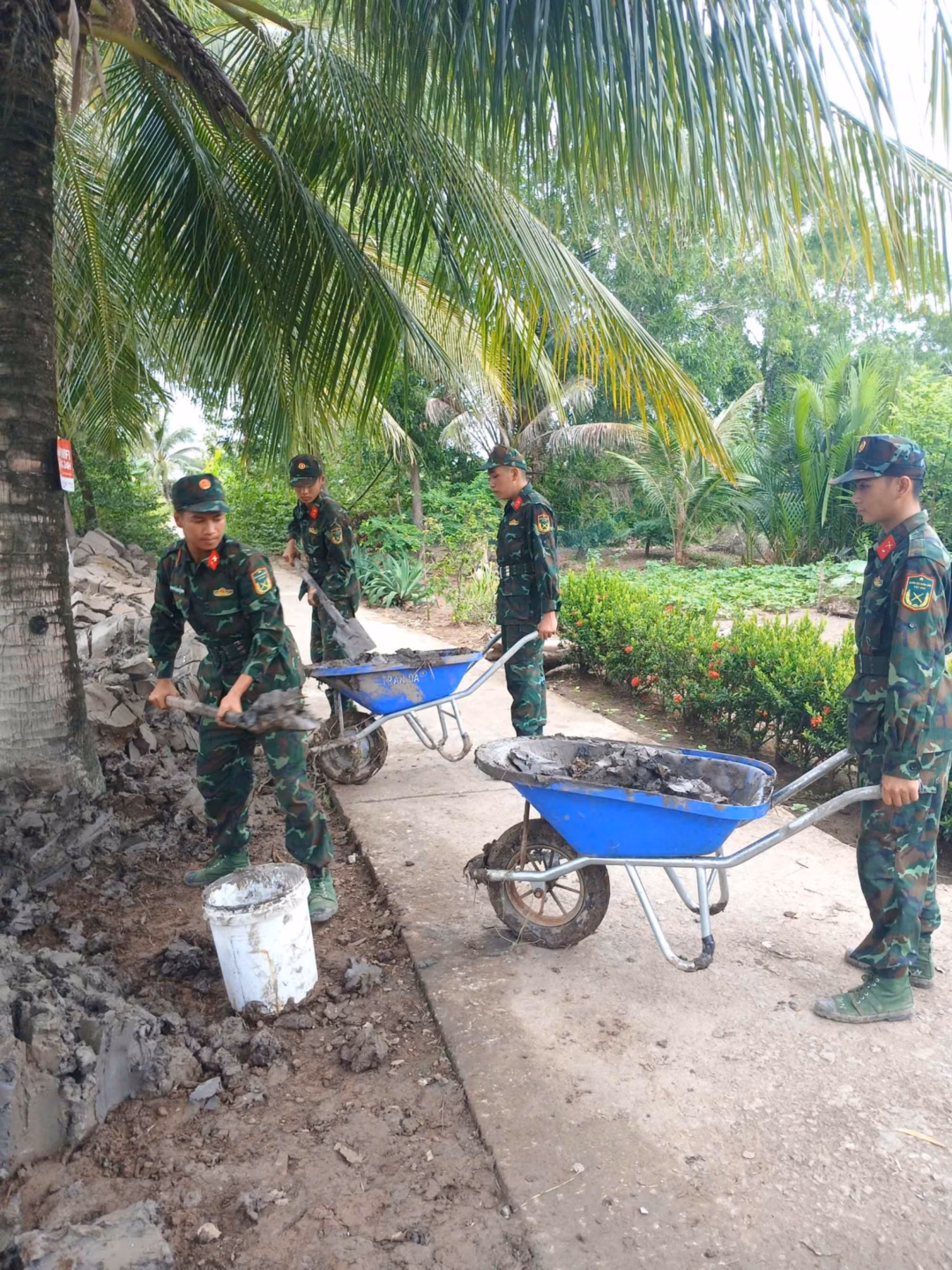 Bộ đội Cụ Hồ: Dân thương, dân quý