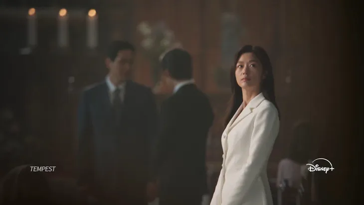 Ju Ji Hyun trong Tempest (Ảnh: Disney+)
