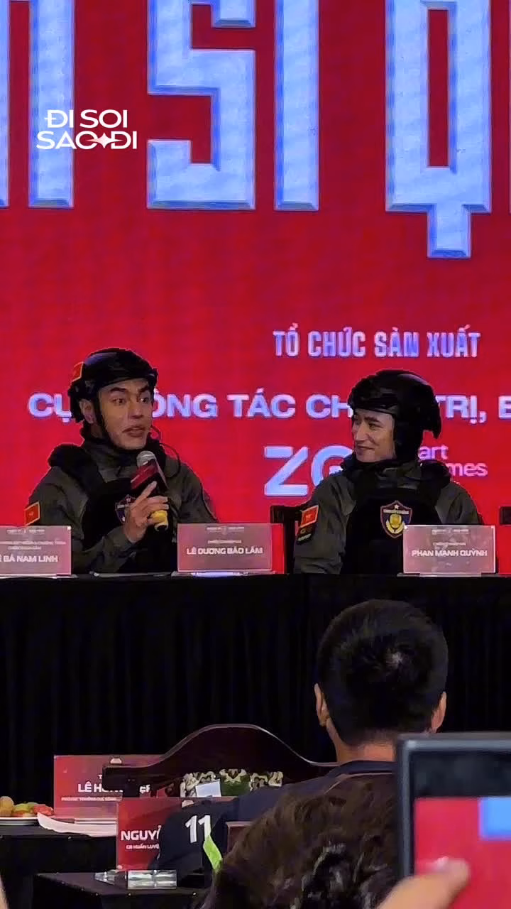 Đại hội "bóc" Phan Mạnh Quỳnh của dàn cast Chiến Sĩ Quả Cảm