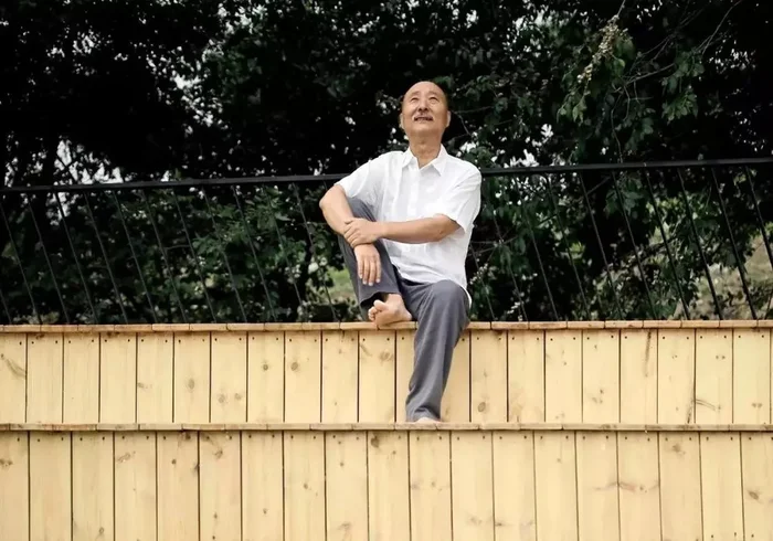 Sân khấu vắng bóng ngôi sao vẫn thu hàng trăm tỷ đồng nhờ đạo diễn có thực lực