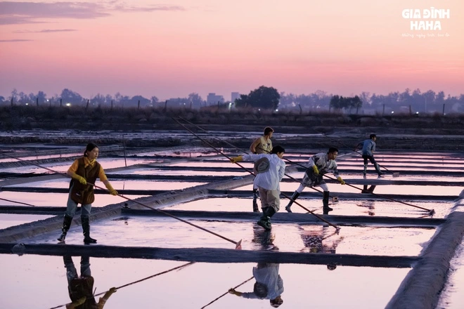 Chị Thông, anh Điệp là ai mà 'gây sốt' trong 'Gia đình Haha'?- Ảnh 7.