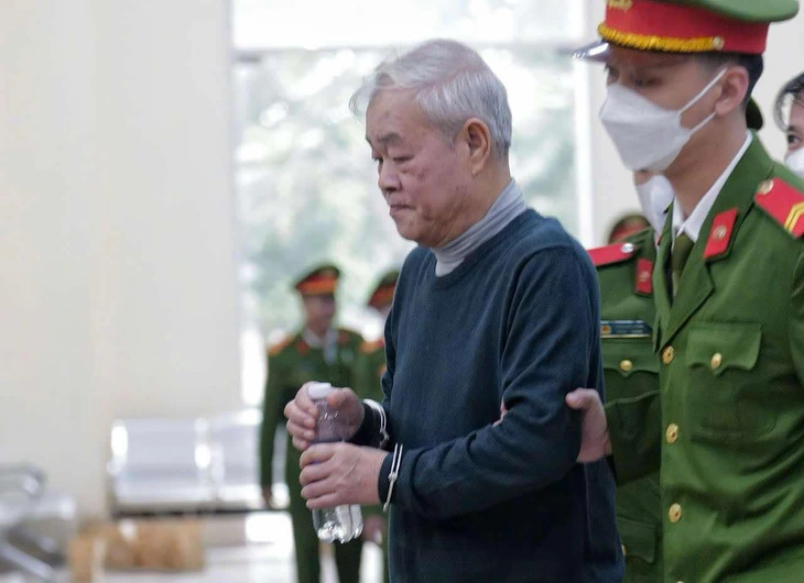 Phiên phúc thẩm diễn ra trong bối cảnh phức tạp