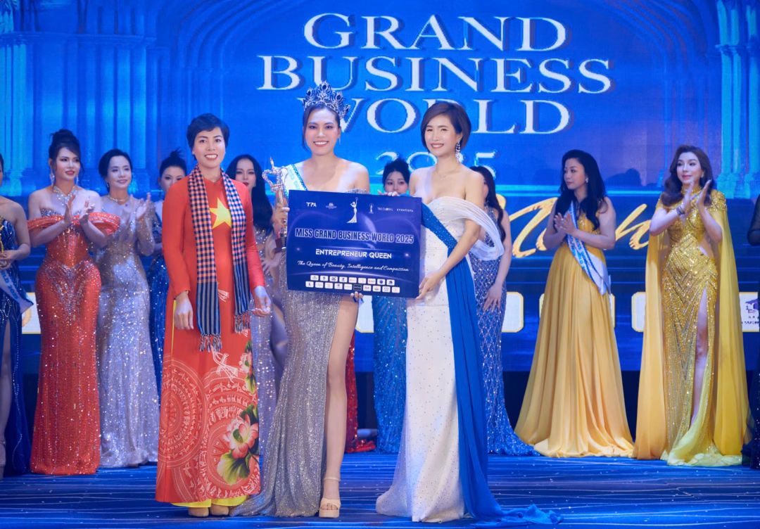 Judy An Hiền đăng quang Nữ hoàng Doanh nhân Hòa bình Thế giới 2025