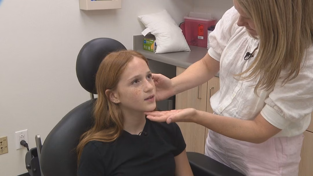 Brianna DeVoe visiting her dermatologist. photo 5