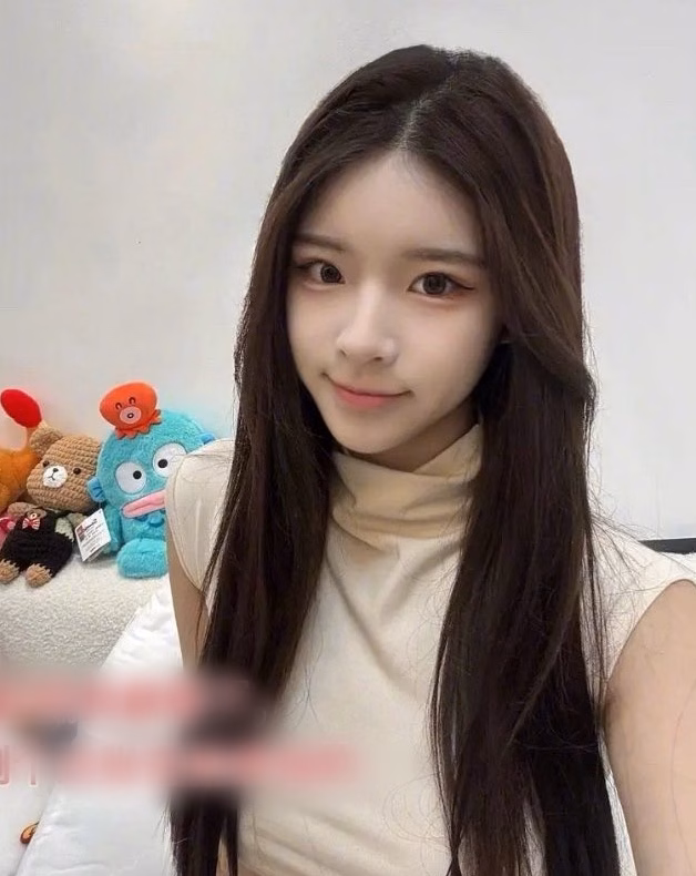 Tống Tử Du dính scandal bắt cá nhiều tay, bị bạn gái cũ tố cáo trên MXH Trap boy 2K2 showbiz bị