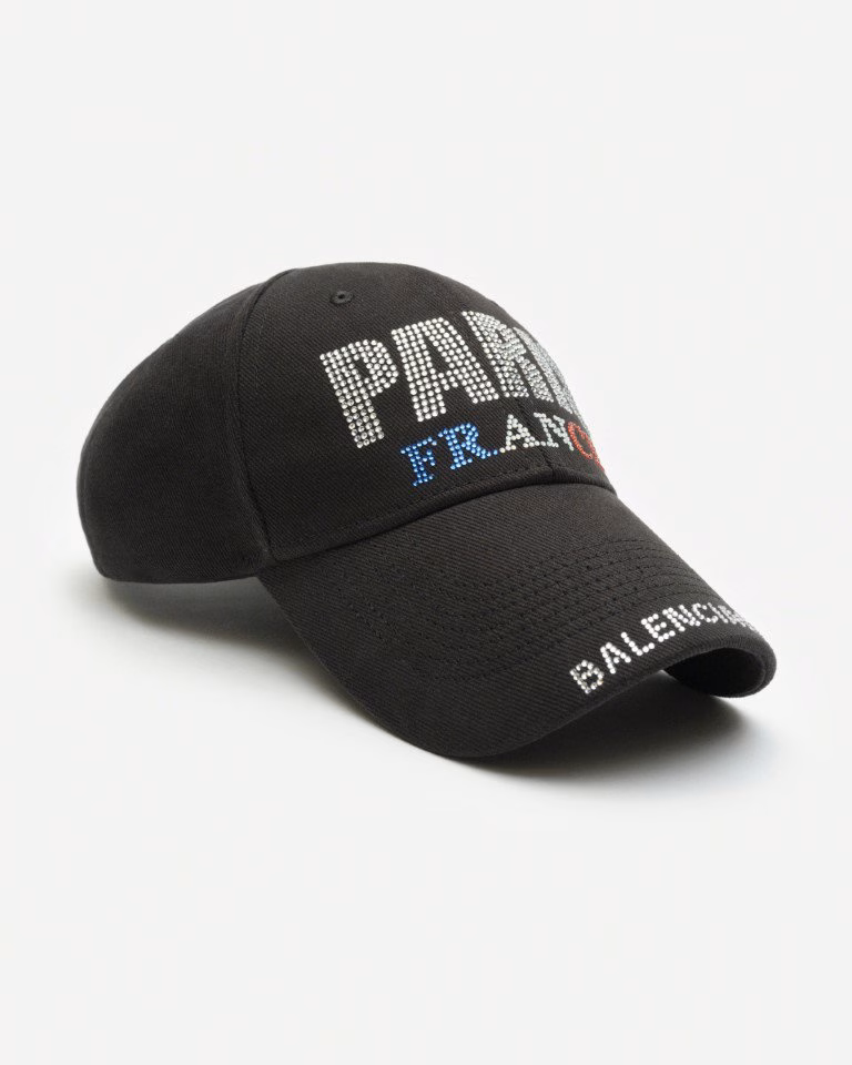 Bộ sưu tập qu&agrave; lưu niệm m&ugrave;a h&egrave; Balenciaga tại Paris