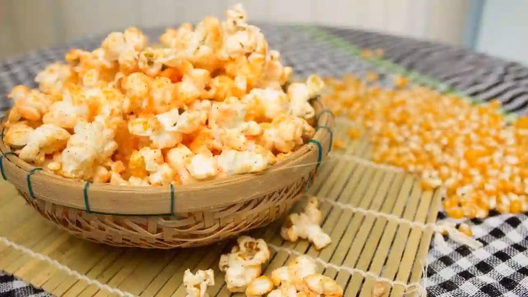Thành phẩm khi thực hiện xong cách làm bắp rang bơ
