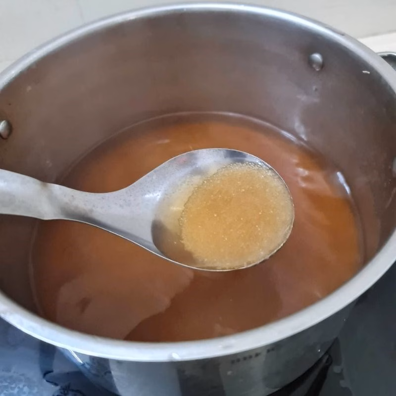 Ướp sấu với đường và gừng