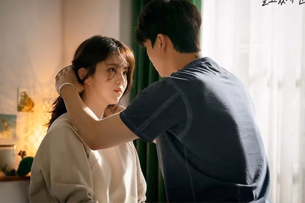 Sốc nặng: Tôi là 'con mồi' trong trò cá cược500 triệu của sếp và vợ - Ảnh2. Sốc nặng: Tôi là 'con mồi' trong trò cá cược500 triệu của sếp và vợ - Ảnh2.