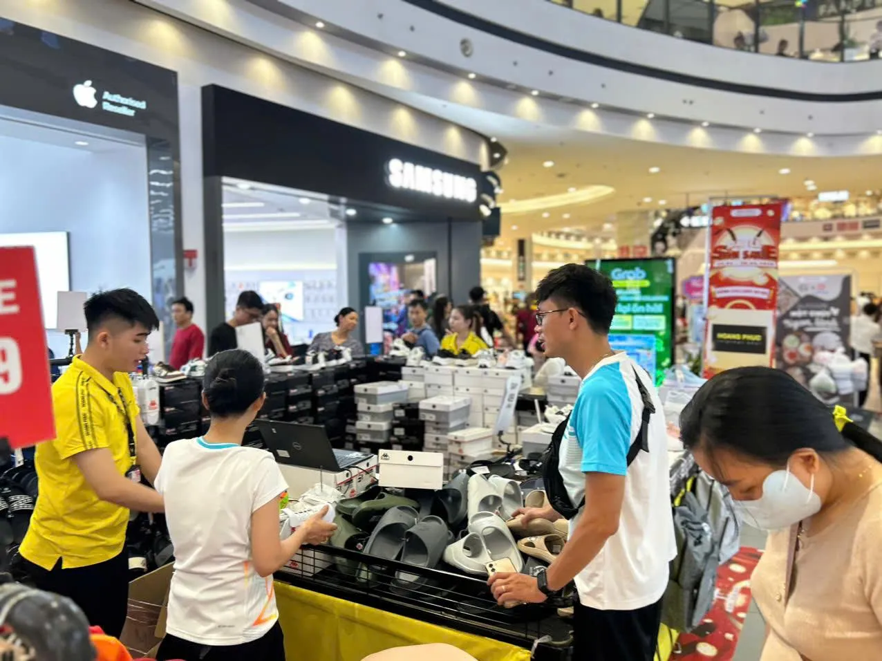 Sức mua dự báo tăng mạnh