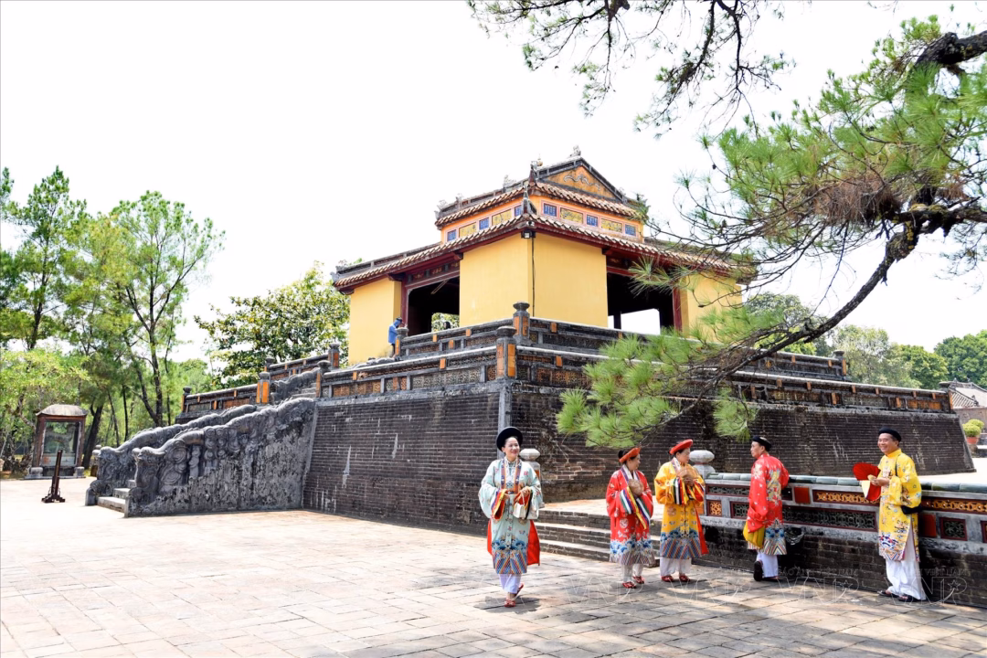 Huế đẩy mạnh xây dựng thương hiệu Kinh đô áo dài