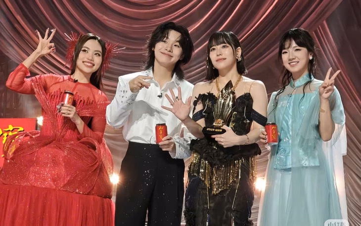 Hành trình đáng tự hào của Phương Mỹ Chi tại Sing! Asia 2025 Phương Mỹ Chi: 'Tôi thắng rồi, vô chung kết rồi Việt Nam ơi, bà con cô bác ơi' - Ảnh 5.