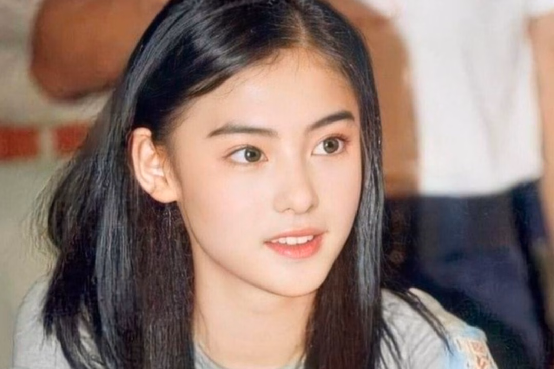 Trương Bá Chi – Từ bê bối đến màn comeback thành công Vẻ đẹp được gọi là “quốc sắc thiên hương” ở tuổi đôi mươi của Trương Bá Chi - 2