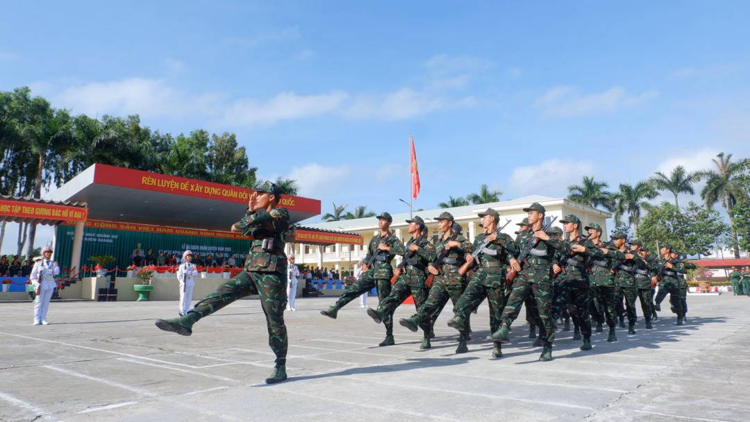 Bộ đội Cụ Hồ: Dân thương, dân quý