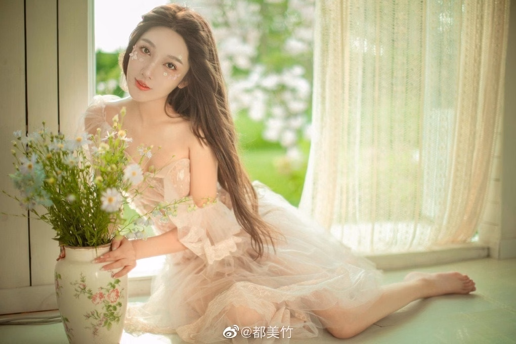 Nguoi tinh cu cua Ngo Diec Pham bi doi no hinh anh