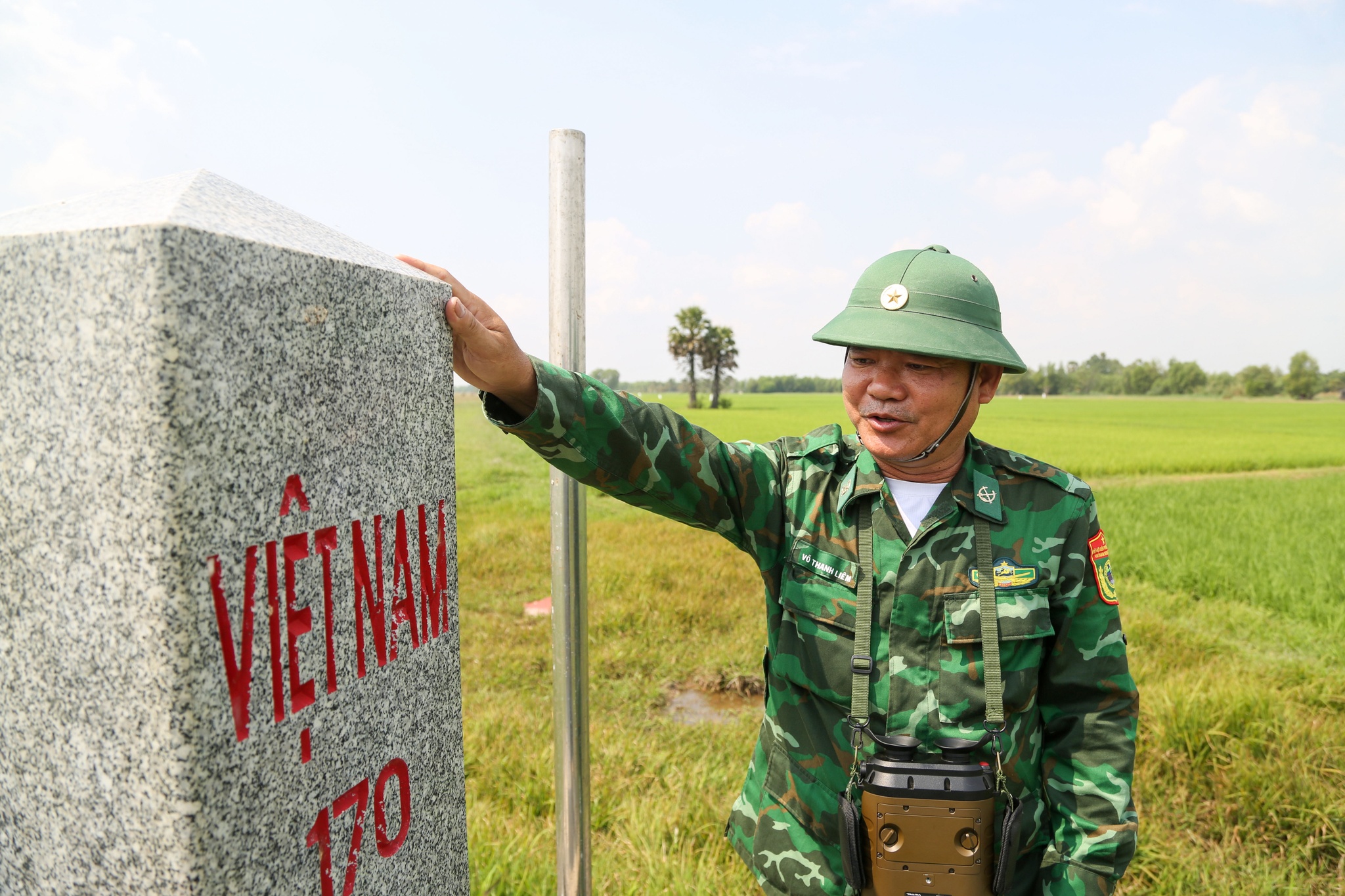 Tết của các chiến sĩ biên phòng: Ngày đêm tuần tra kiểm soát, bảo vệ an toàn tuyến biên giới - ảnh 10