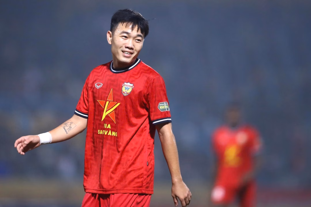 Xuân Trường trong màu áo CLB Hà Tĩnh Xuân Trường trong màu áo CLB Hà Tĩnh