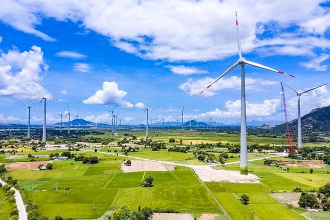 Tìm lối ra cho mô hình tăng trưởng xanh ở Việt Nam ‘Chuyển đổi xanh gặp áp lực tài chính’.