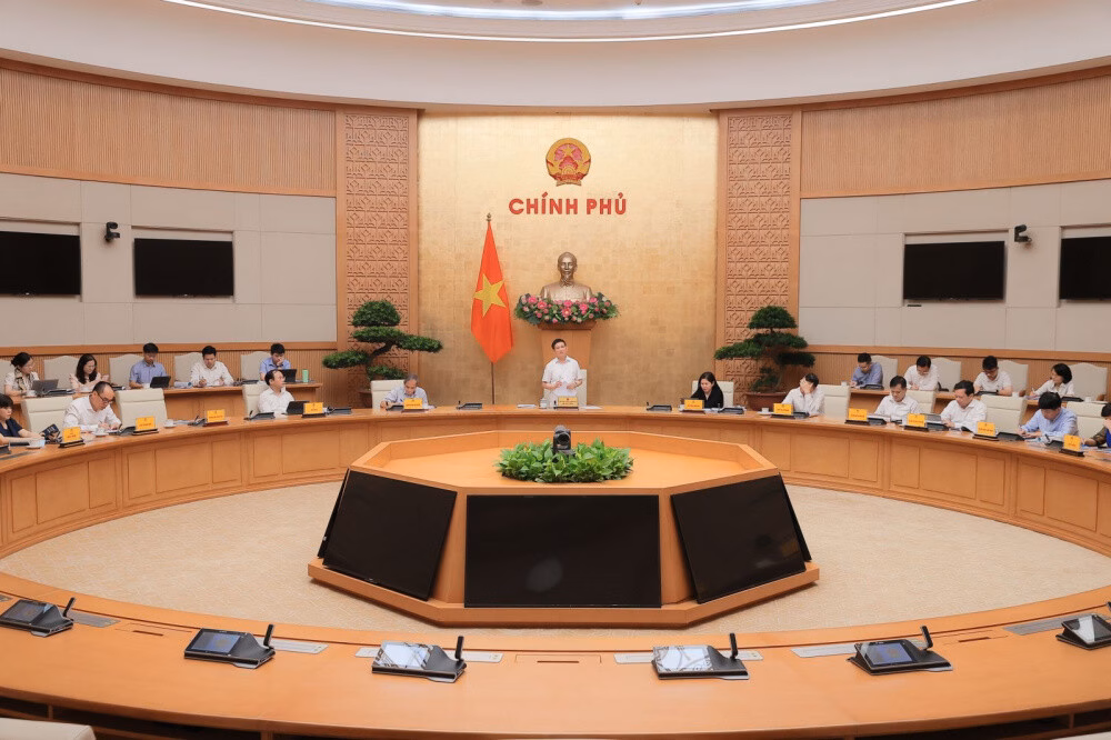 Tiếp tục riển khai hiệu quả các gói tín dụng ưu đãi; quản lý chặt dòng tiền, hướng tín dụng vào sản xuất, kinh doanh
