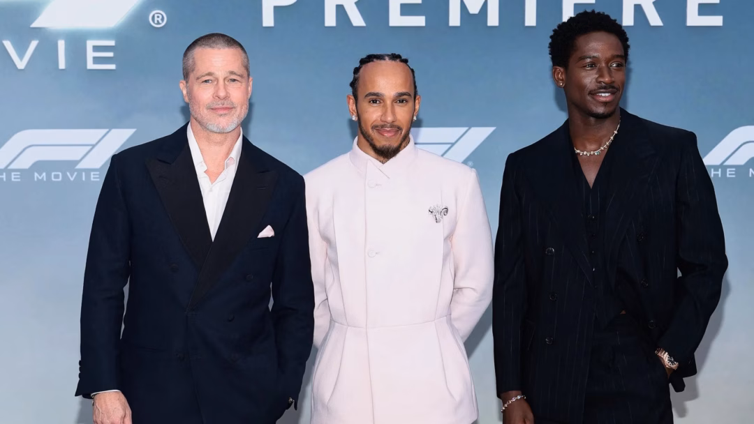 Từ trái qua: Brad Pitt, Lewis Hamilton và Damson Idris