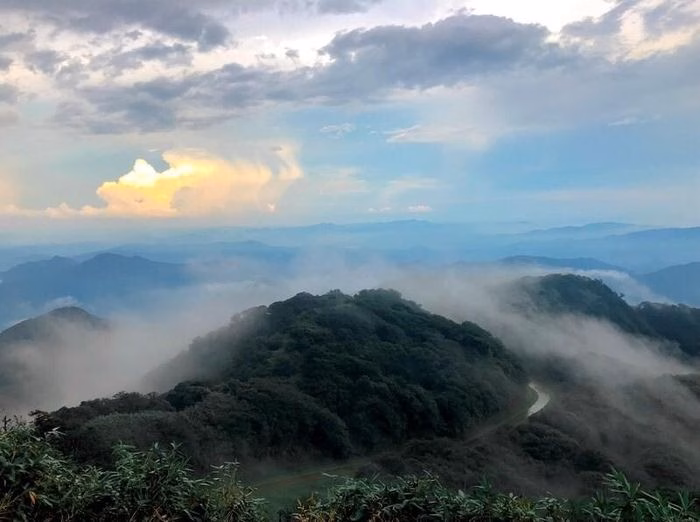 B&igrave;nh minh tuyệt đẹp tại Phia Oắc &ndash; Phia Đ&eacute;n