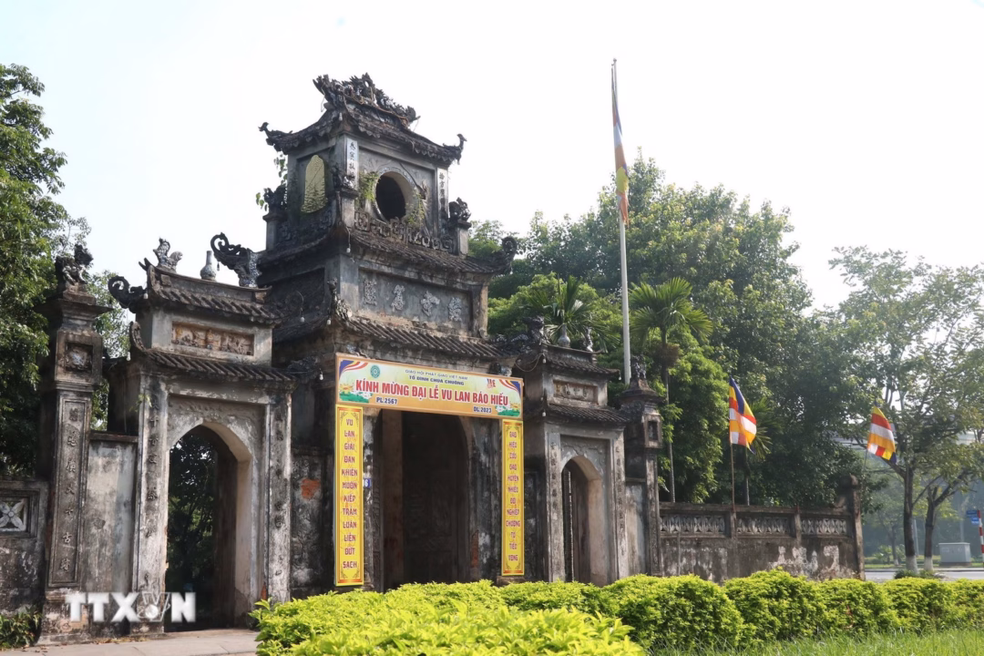 Ch&ugrave;a Chu&ocirc;ng &ndash; Di t&iacute;ch ti&ecirc;u biểu trong khu di t&iacute;ch quốc gia Phố Hiến, Hưng Y&ecirc;n