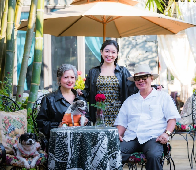 Cặp đ&ocirc;i NSƯT Phạm Cường v&agrave; NSND Thu Quế