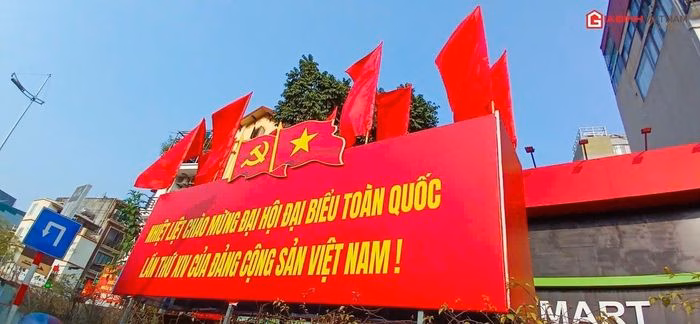 Pano ch&agrave;o mừng Đại hội Đảng XIV tại x&atilde; Đ&ocirc;ng Anh