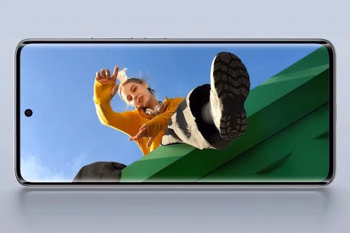 Thiết kế si&ecirc;u mỏng của Poco M8 5G