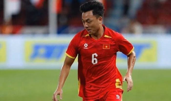 Tiền vệ Th&aacute;i Sơn v&agrave; Xu&acirc;n Bắc của U23 Việt Nam