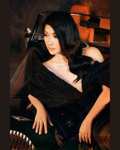 Cuộc sống kín tiếng, giàu có của Nguyễn Hồng Nhung trước khi kết hôn lần 2 - 5