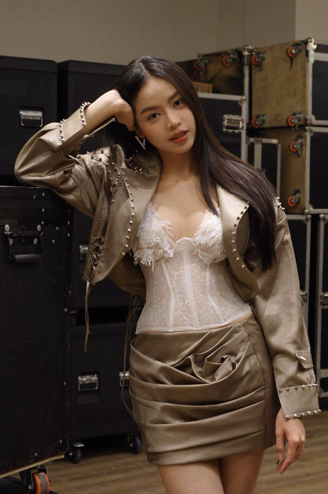 Mỹ nhân Việt xinh như amp;#34;búp bê sốngamp;#34;, chỉ một hành động hút 3 triệu lượt xem - 7