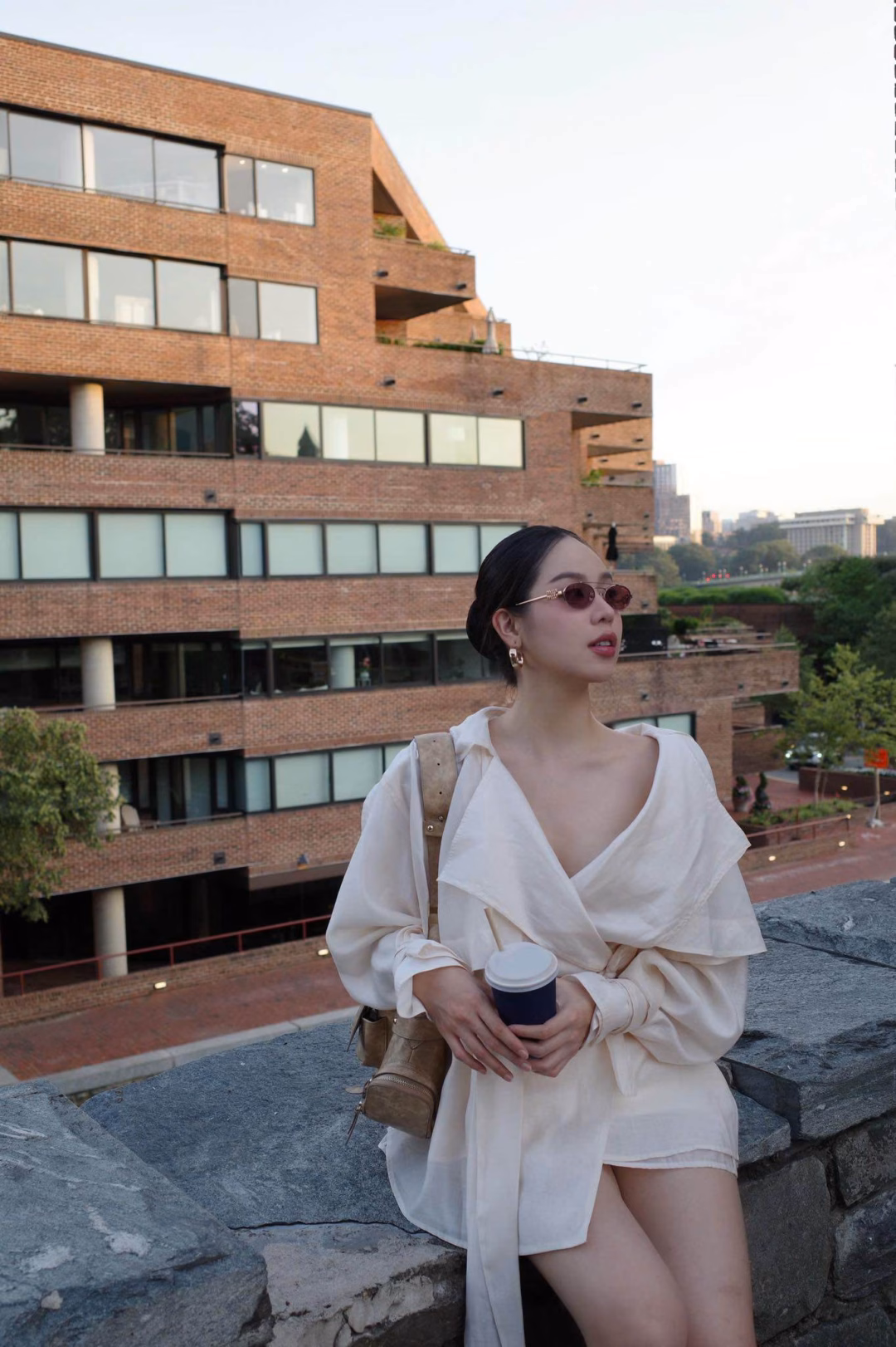 Mỹ nhân Việt xinh như amp;#34;búp bê sốngamp;#34;, chỉ một hành động hút 3 triệu lượt xem - 9