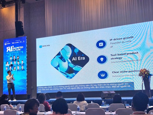 Ông Cheng Xueli chia sẻ tại sự kiện ngày 18/07.