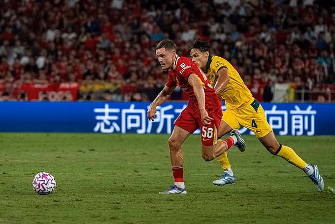 Wirtz thi đấu khá nỗ lực và được kỳ vọng sẽ hòa nhập tốt