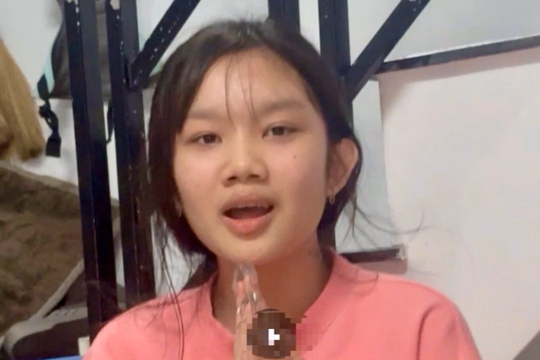 Sau khi xin phép gia đình, nữ sinh đặt xe ôm công nghệ rồi rời khỏi nhà (Ảnh: Người thân cung cấp).