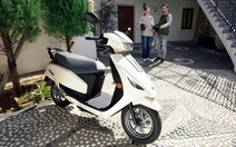 Hà Nội cấm xe máy xăng, mở đường cho xe điện Xe máy điện Suzuki e-Address sắp đến Việt Nam: 87km/sạc, giá quy đổi từ 36 triệu đồng