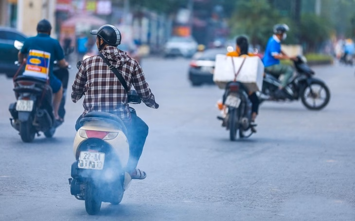 Cấm xe máy xăng: Người dân thấy lợi sẽ ủng hộ - Ảnh 3.