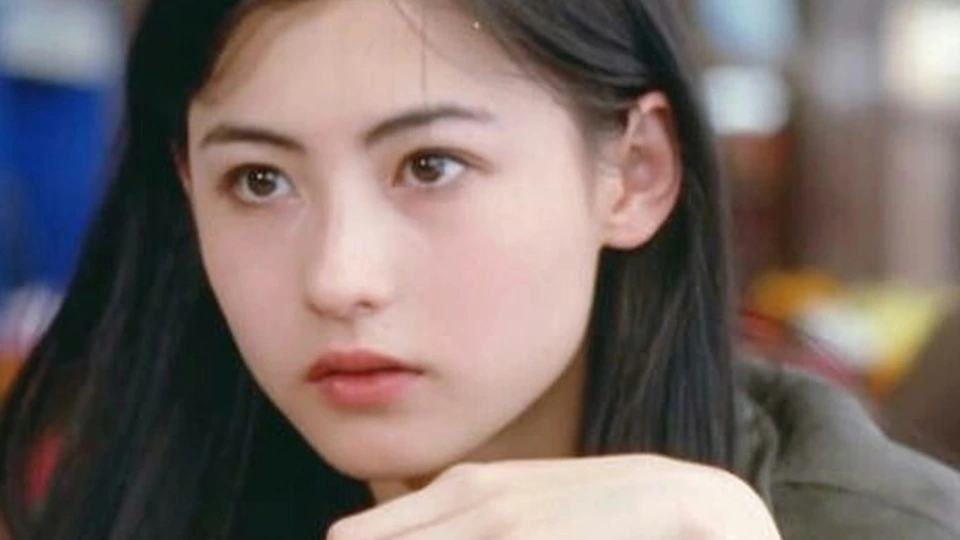 Chung Hân Đồng ở tuổi gần 50: Đơn độc, hy vọng làm mẹ và những năm tháng vướng scandal
