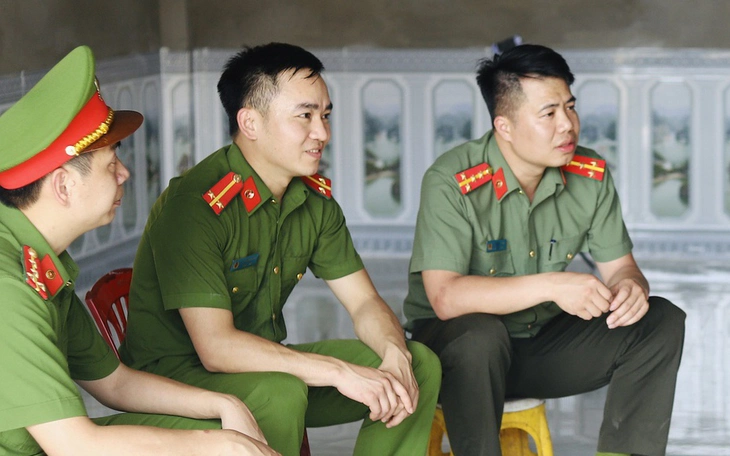 Công an cấp xã được quyền đột xuất thực hiện kiểm tra cư trú - Ảnh 2.