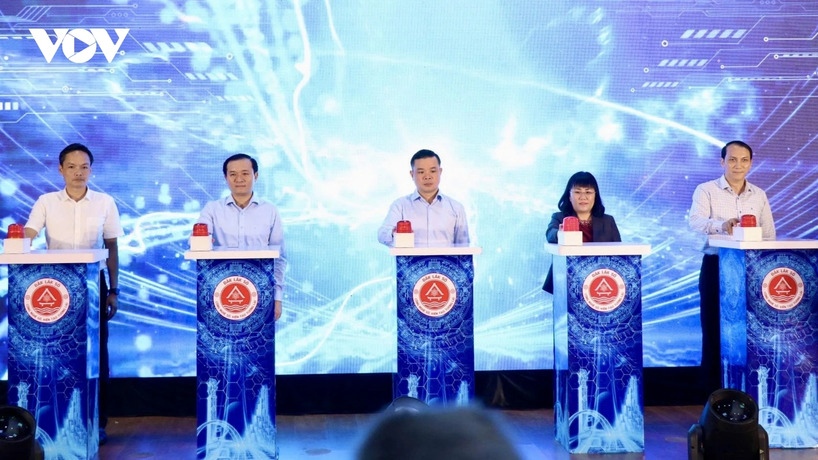 Diễn đàn Chuyển đổi số khu vực công: Nền tảng cho phát triển kinh tế xã hội Đắk Lắk khởi động “Đắk Lắk Số”, quyết tâm bứt phá chuyển đổi số