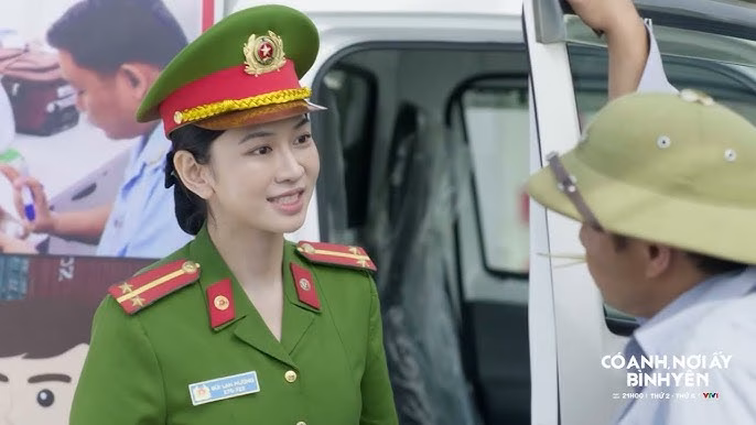 Lê Bống gây tranh cãi với vai nữ công an trong phim mới lên sóng VTV Tạo hình của Lê Bống trong phim