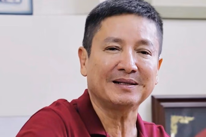 Nam diễn viên gạo cội tổ chức đám cưới với vợ kém 19 tuổi, từng bị cấp dưới mắng trước mặt đồng nghiệp B. Chí Trung